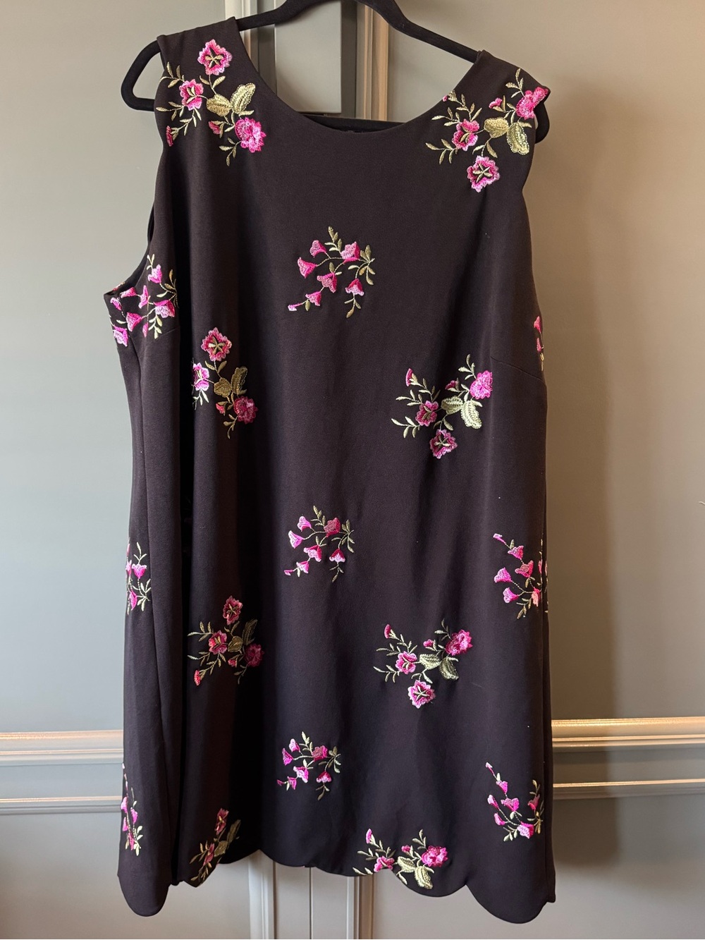 Jones Studio Black Dress with Pink Floral Embroidery